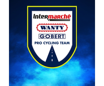 FORCE & UCI World Tour Team